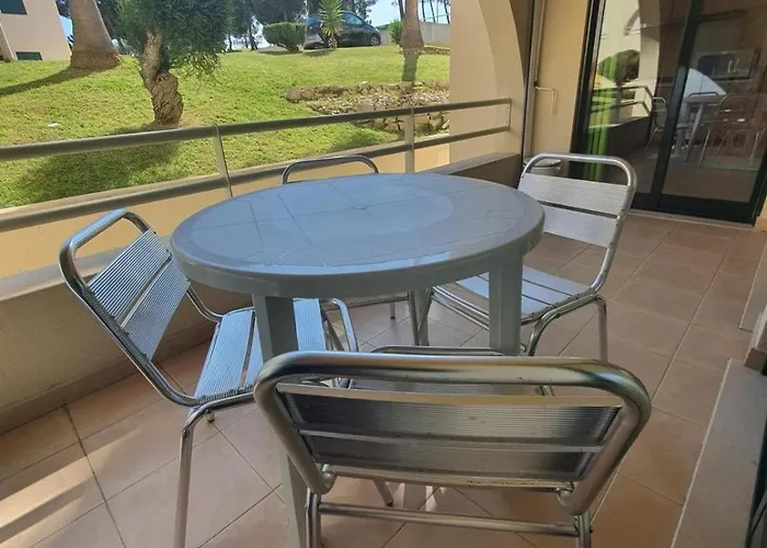 Salgados Village, Santos * 기아